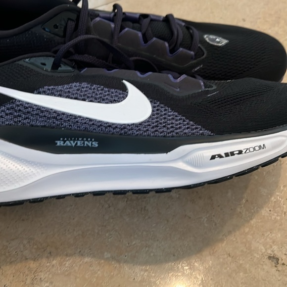 New Never Worn Nike Pegasus NFL Baltimore Ravens Road Running Shoes Size 41 - Picture 5 of 8